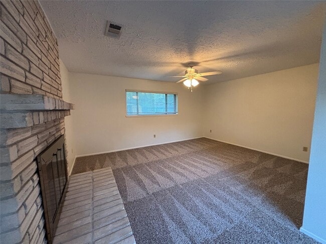 Building Photo - 12614 Campos Dr