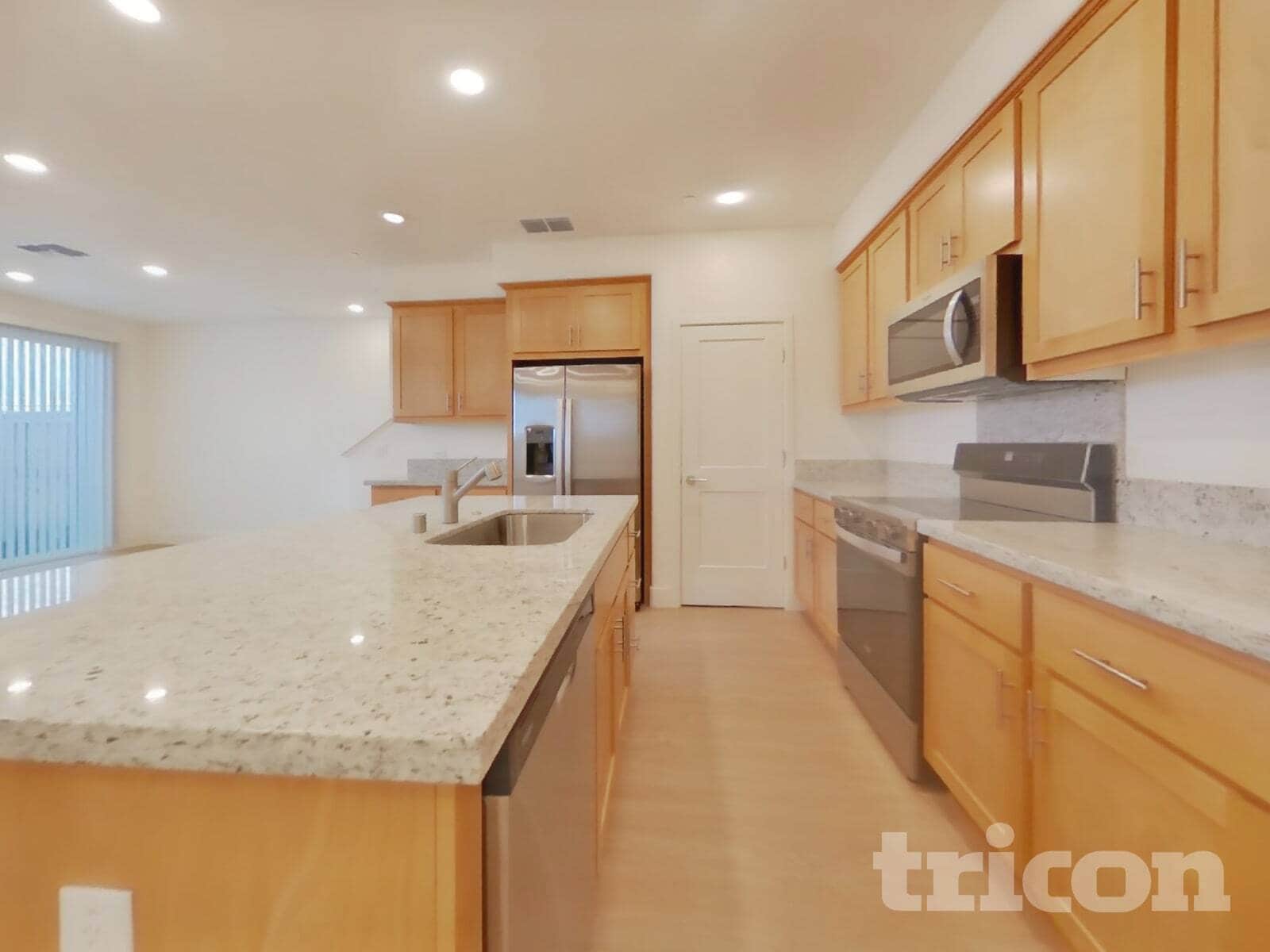 Building Photo - 8213 Perla Wy