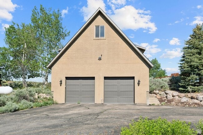 Building Photo - 1235 E 1350 N
