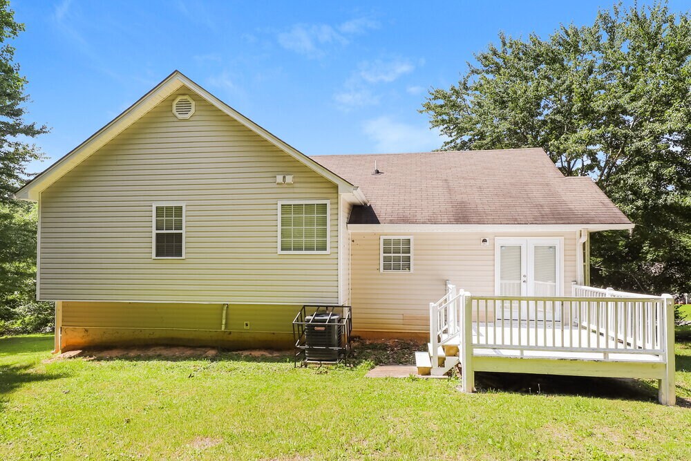 Building Photo - 222 Fairview Oak Pl