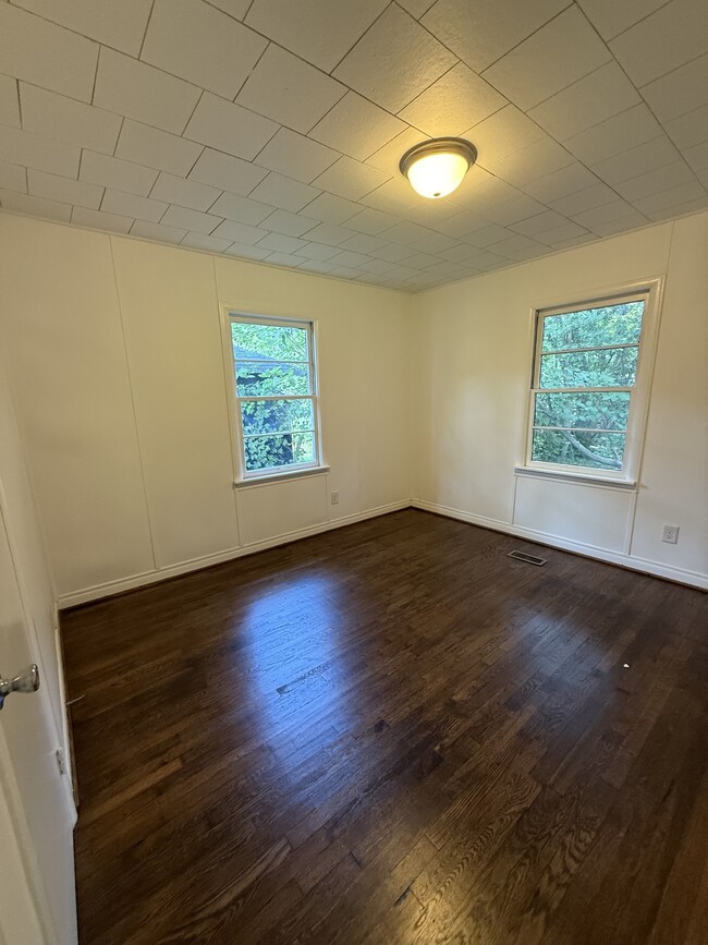 Building Photo - 2832 25th Street Ensley