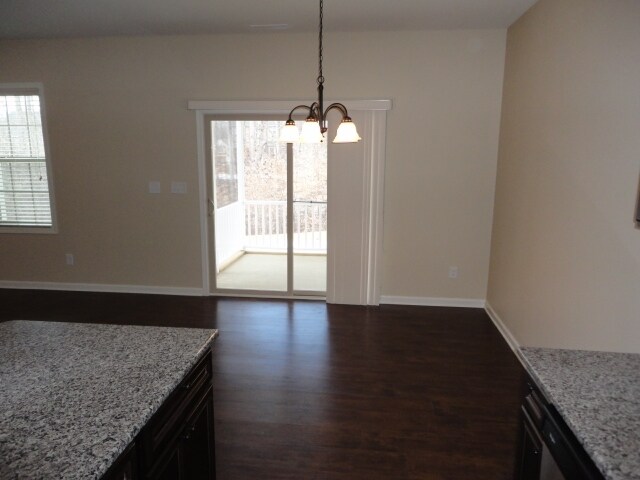 Building Photo - 425 Hardaway Pt