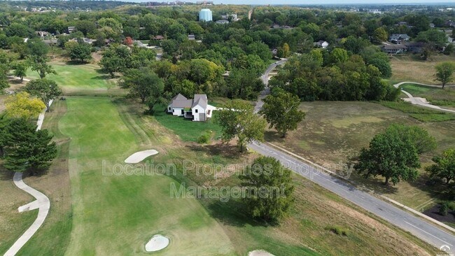 Building Photo - 1840 Quail Creek Dr