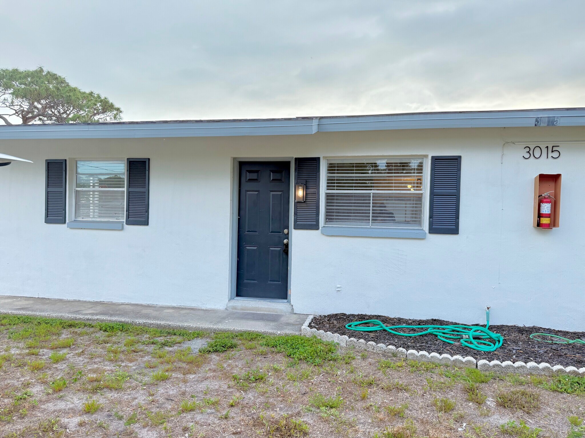 Building Photo - 3015 Adrian Ave