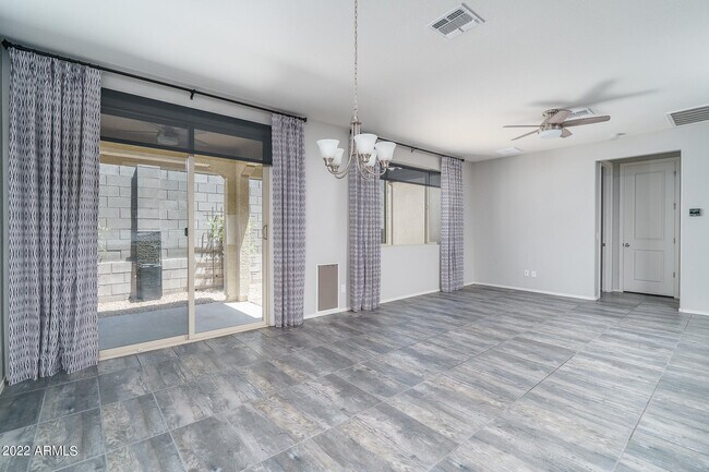 Building Photo - 5022 E Desert Forest Trail