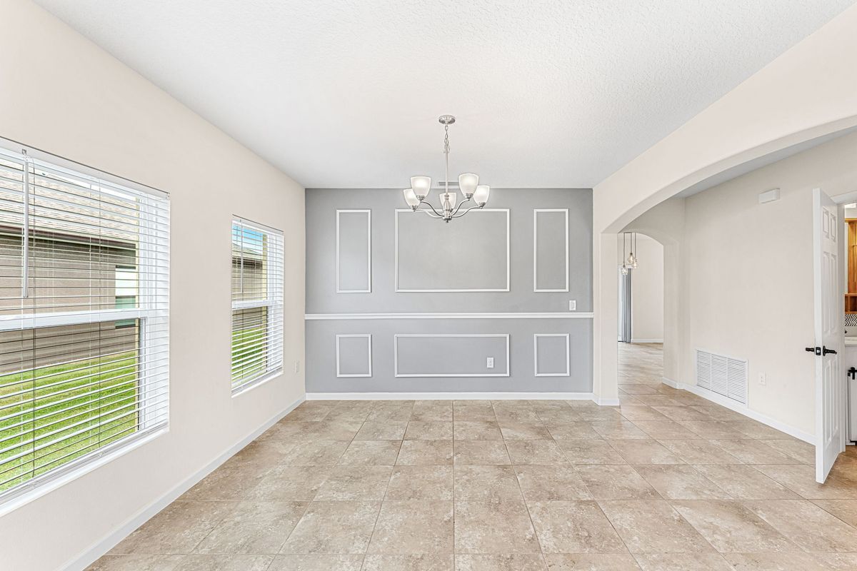 Building Photo - 4122 Moccasin Dr