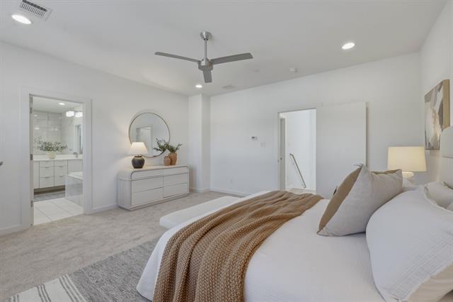 Building Photo - 5734 Oram St