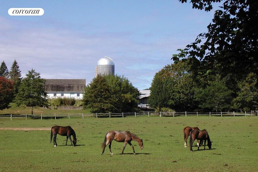Building Photo - 1 Chestnut Way