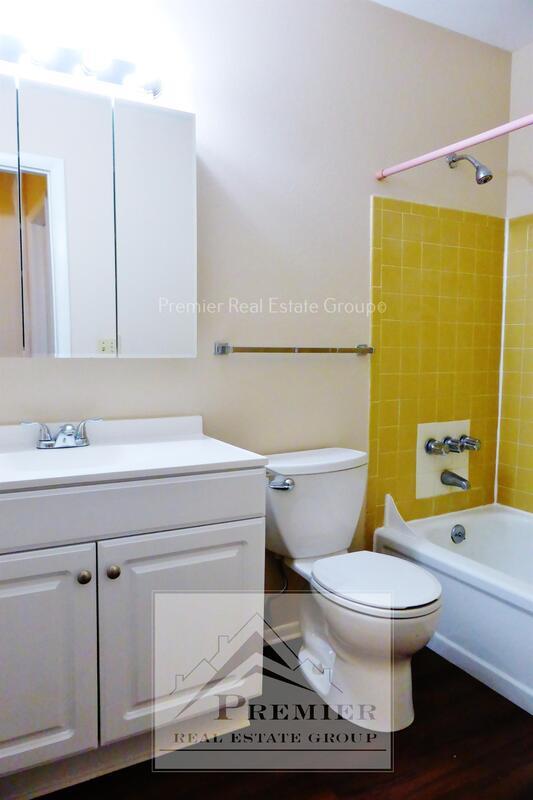 Building Photo - 1466 Hathaway Dr