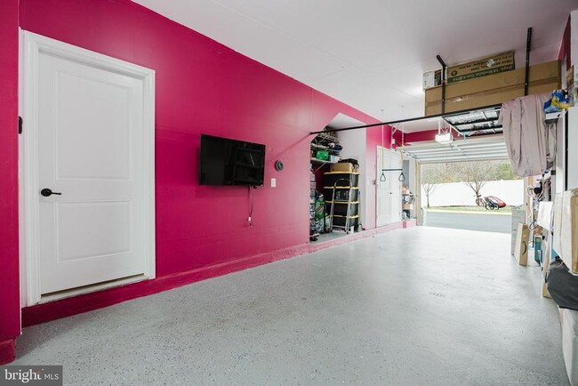 Building Photo - 43831 Stubble Cor Sq