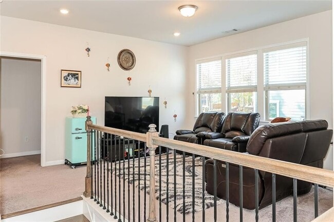 Building Photo - 4245 Grandview Pointe Wy