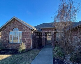 Building Photo - 320 Beasley Dr