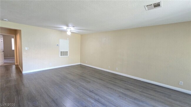 Building Photo - 5002 S Rainbow Blvd