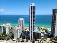 Building Photo - 4010 S Ocean Dr