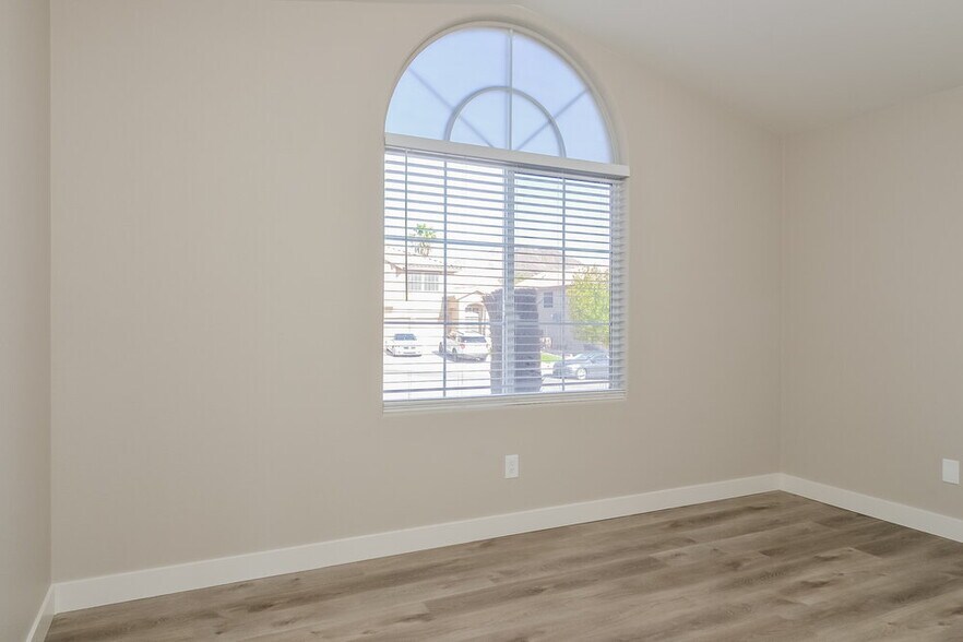 Building Photo - 1014 Evanwood Ct
