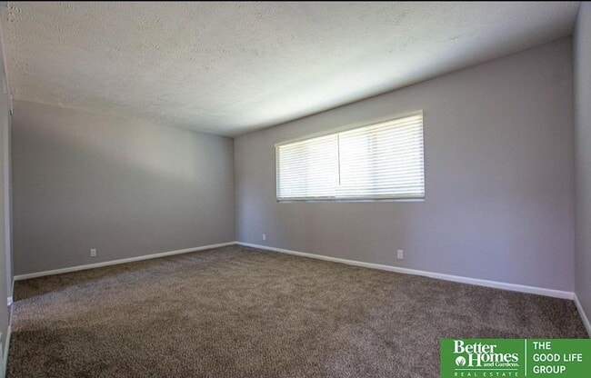 Building Photo - 4859 S 132nd Ave