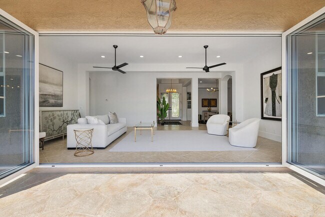 Building Photo - 57806 Cantata Dr