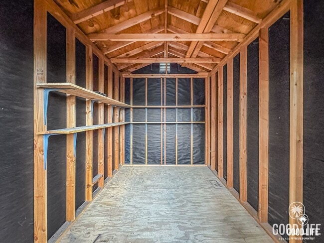 Building Photo - Coastal Charm Meets Modern Living in Beautiful Encinitas