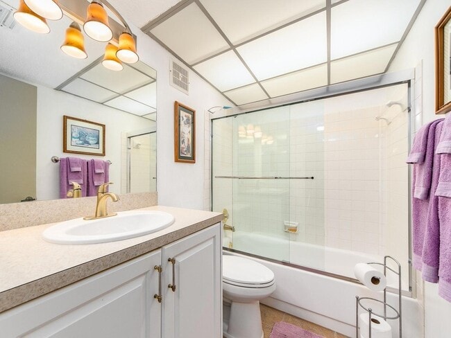 Building Photo - 51 Island Way