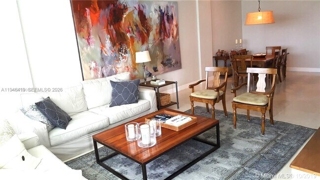 Building Photo - 10275 Collins Ave