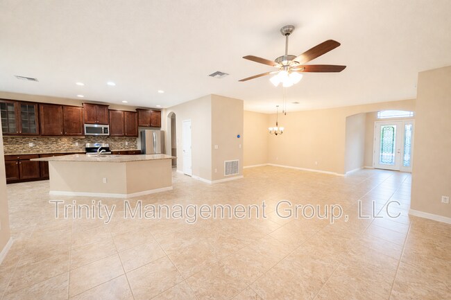 Building Photo - 10383 Machrihanish Cir