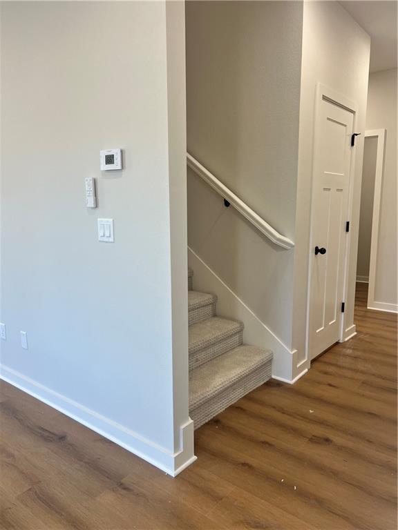 Building Photo - 600 Cosmos St