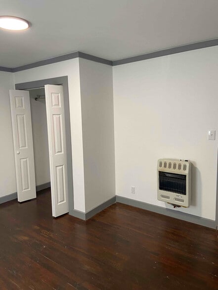 Building Photo - 515 Schley