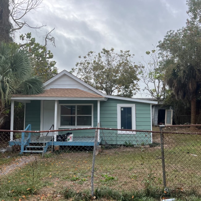 Building Photo - 2515 W Mallory St