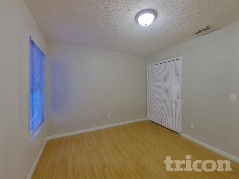 Building Photo - 528 Nevada Loop Rd