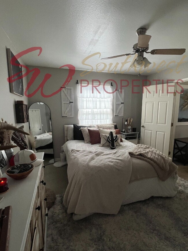 Building Photo - 2 Bedroom, 2 Bathroom Home – Low Maintenance & Convenient Living