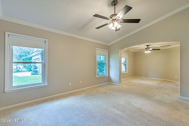 Building Photo - 1136 Hyacinth St