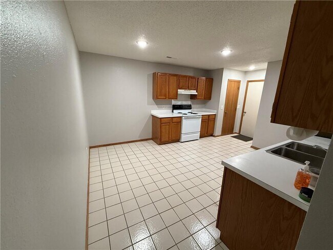 Building Photo - 4310 Nightingale Ln