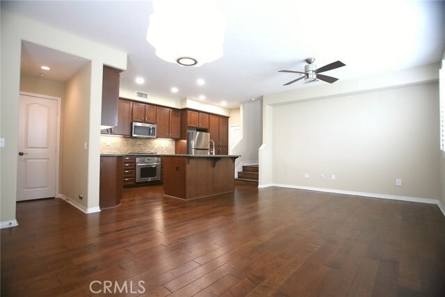 Building Photo - 147 Playa Cir