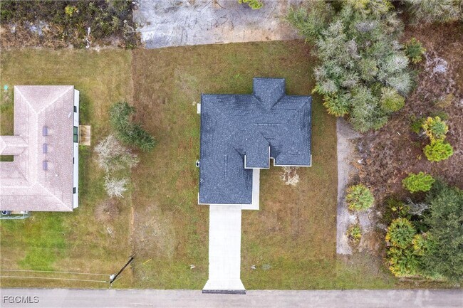 Building Photo - 1803 Leroy Ave