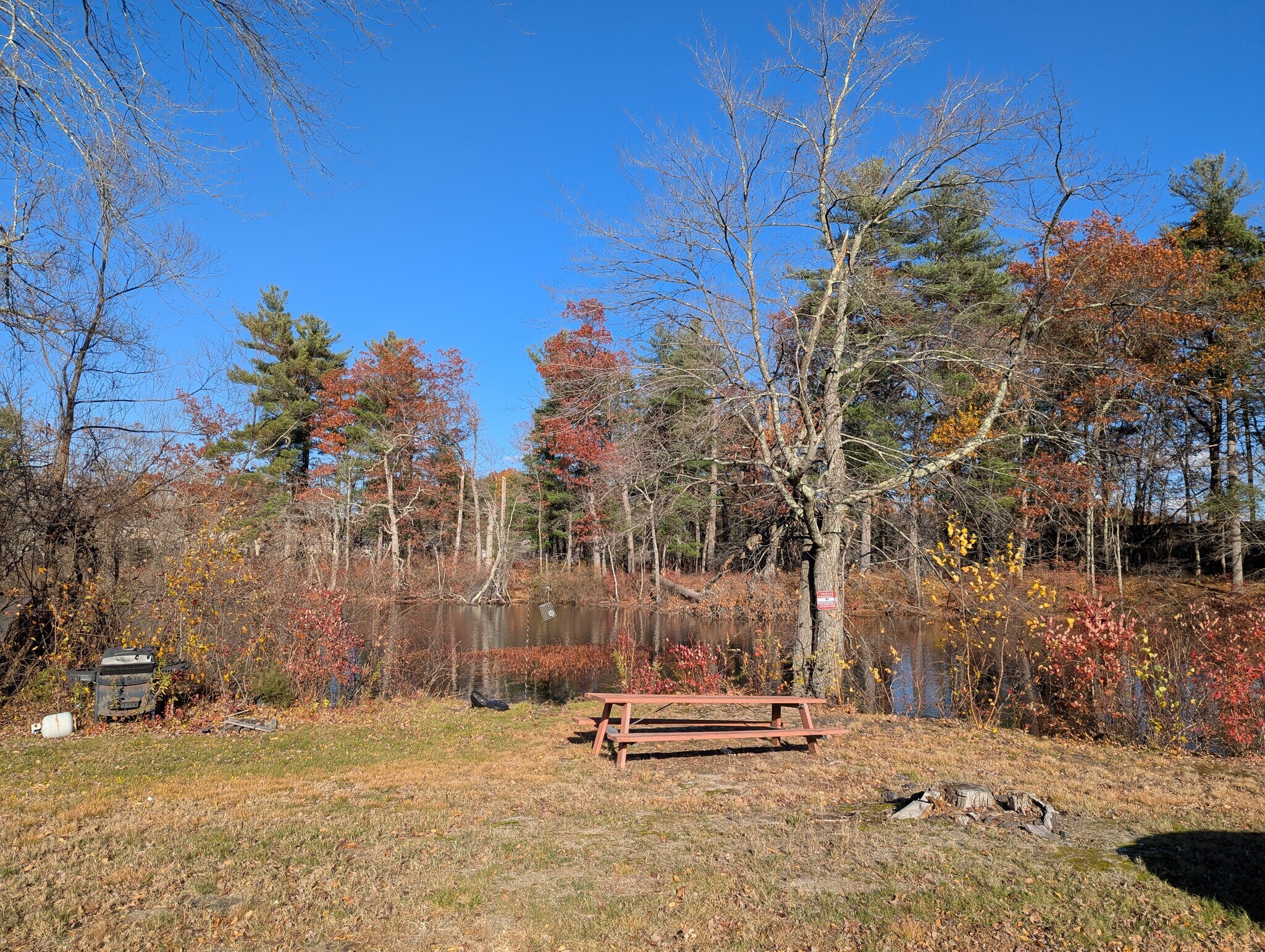 Building Photo - 108 E Main St