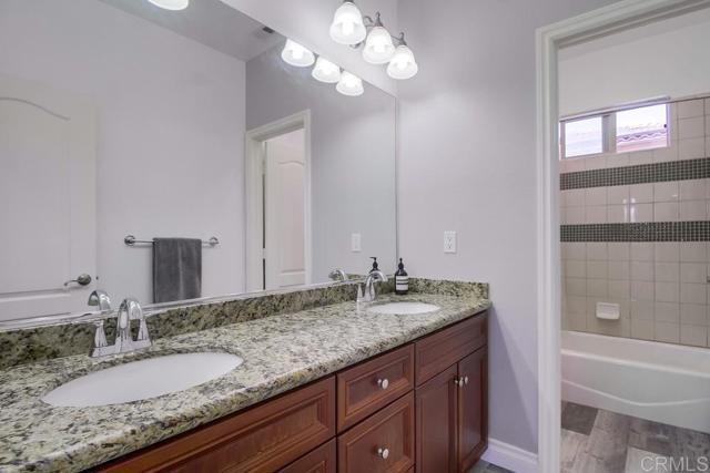 Building Photo - 262 Avenida Loretta
