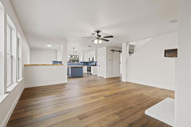 Building Photo - 1713 Pebblebrook Ln