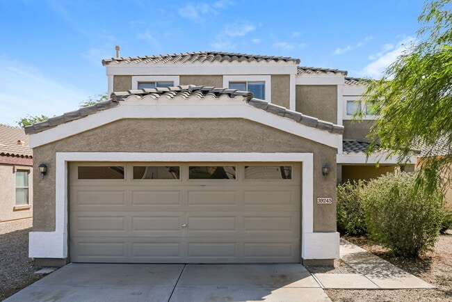Building Photo - 39245 N Cali Cir
