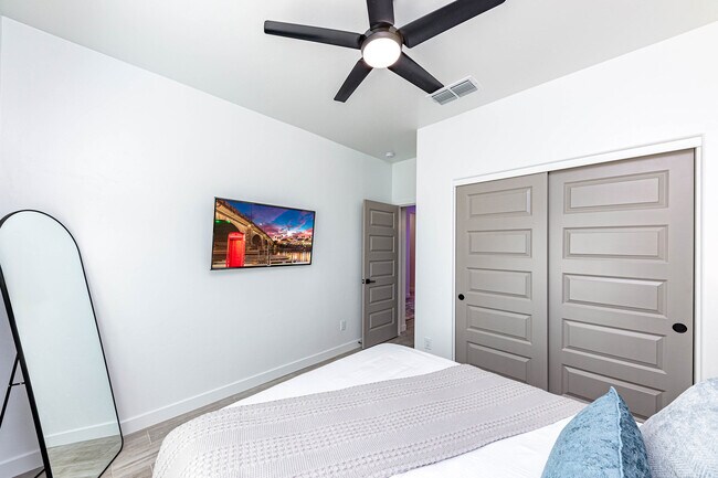 Building Photo - 3611 Breakwater Dr