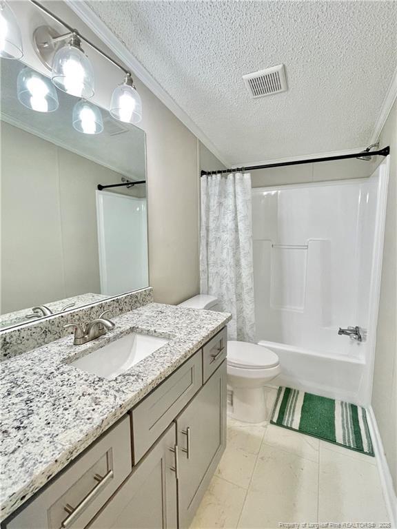 Building Photo - 140 Gibbs Rd