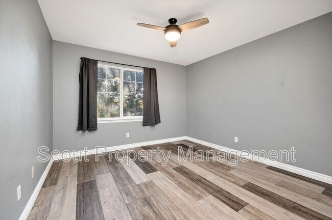 Building Photo - 27427 Lock Haven Ct