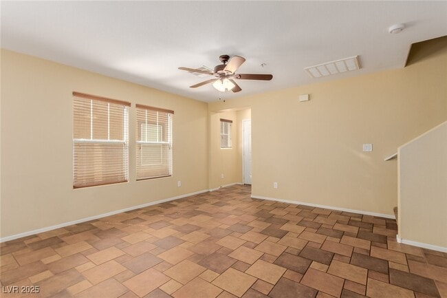 Building Photo - 179 Redwood Pond Dr