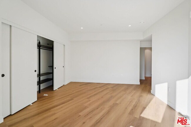 Building Photo - 1110 Spaulding Ave