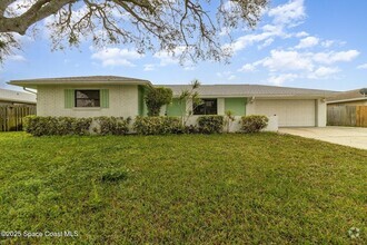 Building Photo - 2863 Corbusier Dr