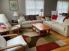 Building Photo - 19 Lafayette Rd