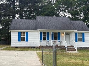 Building Photo - 303 Sunrise Ave