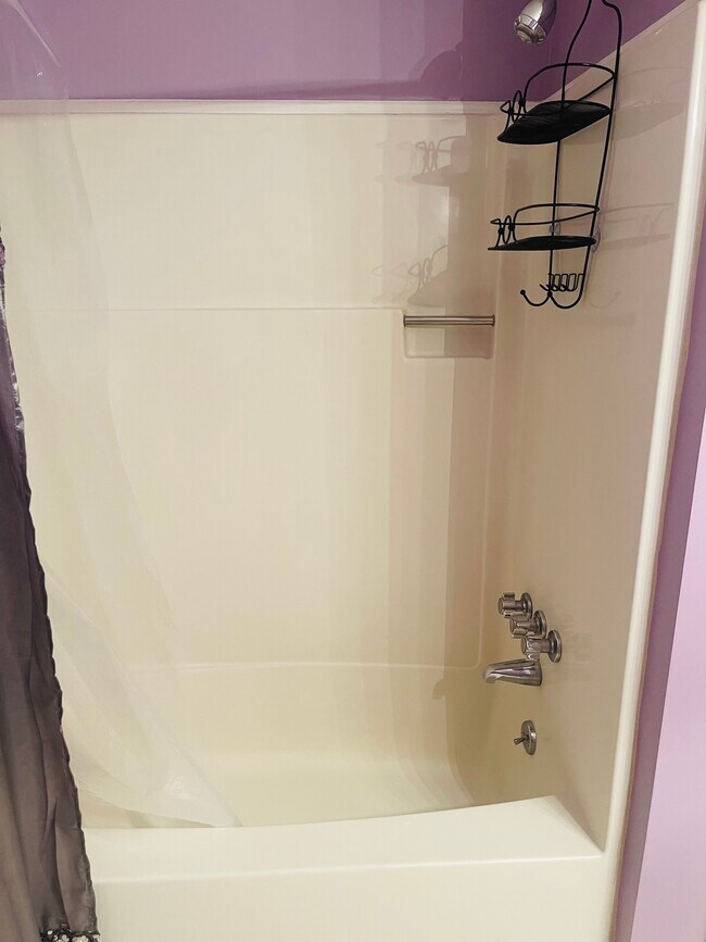 Building Photo - 720 Coventry Ln