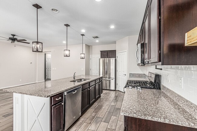 Building Photo - Single Story Home in Eastmark