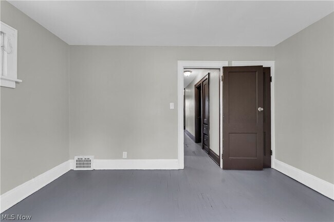 Building Photo - 1144 E 145th St