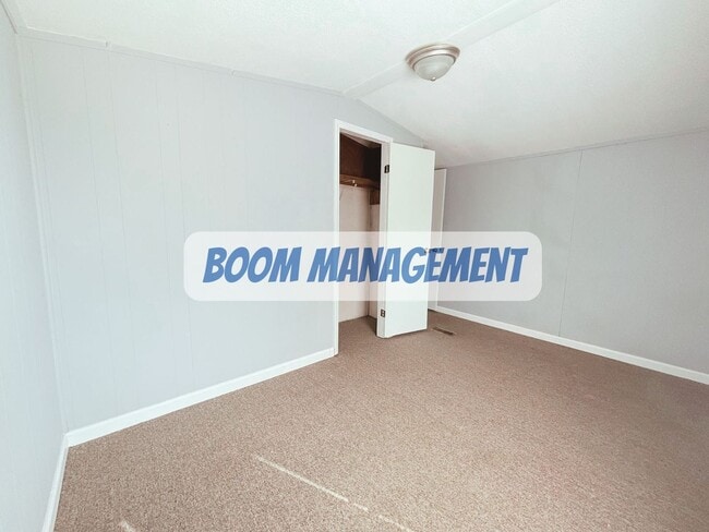 Building Photo - 176 Brookston Rd